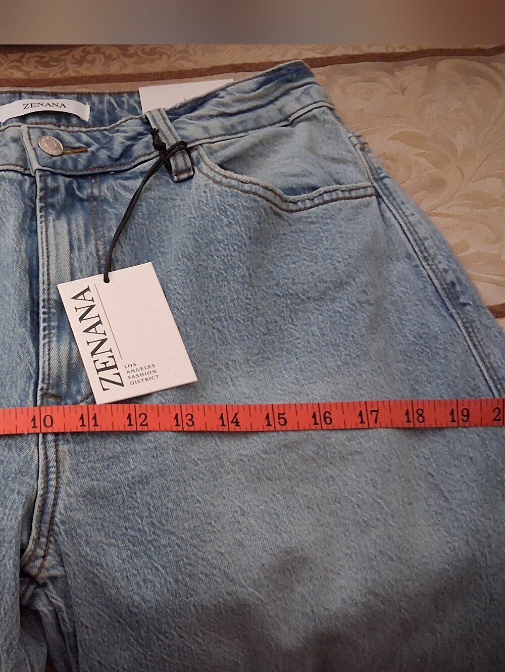 Zenana Outfitters Light Wash Denim High Rise Cuffed Wide Leg Jean Sz 30 NWT - Picture 7 of 11